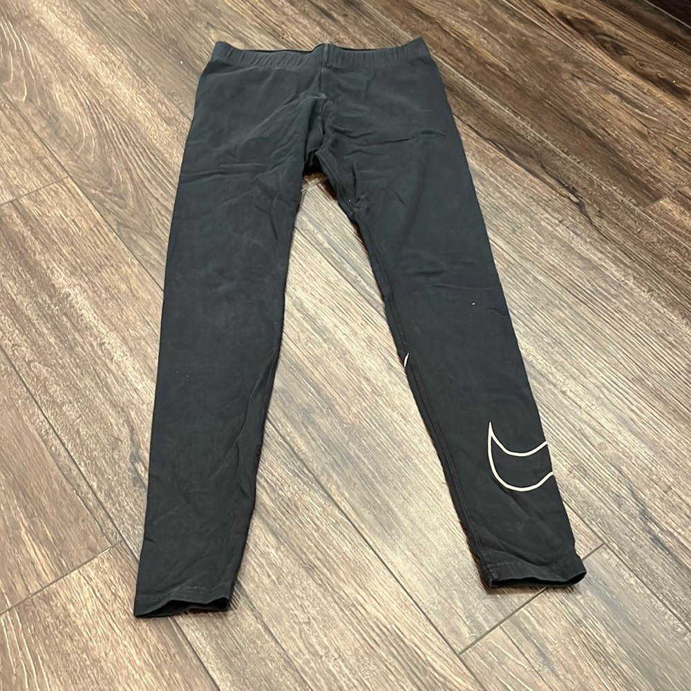 Girls Nike Leggings